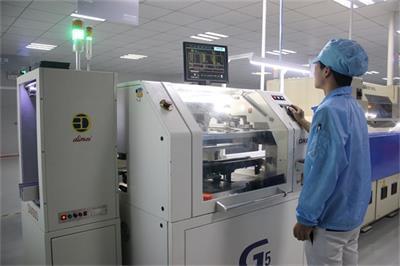 揭秘行车记录仪“芯”路历程 走进国内知名厂商的精密制造流程